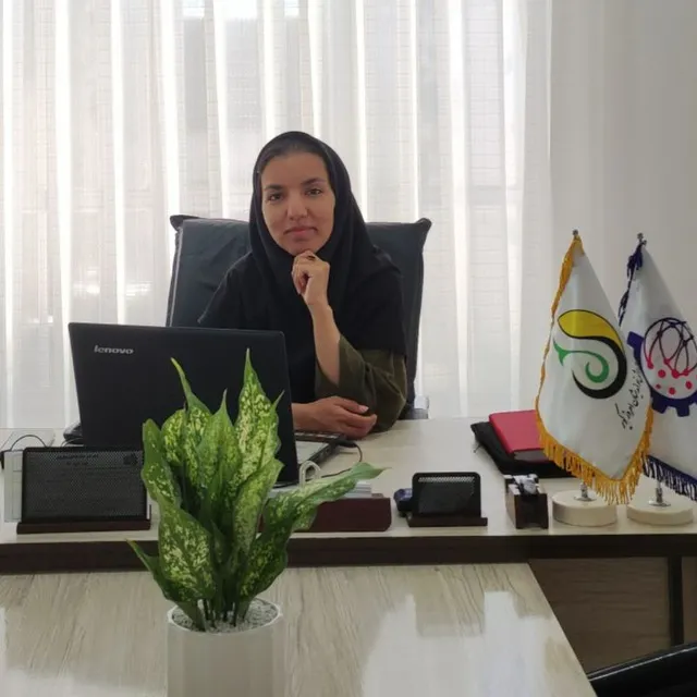 شهلا لعل مربی استعدادیابی کودکان آلفاپلاس